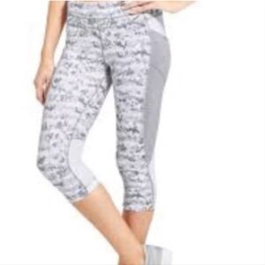 Athleta Cropped Reflective Leggings Size Small